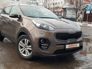 2017 Kia Sportage IV, коричневый, 2280000 рублей, вид 1