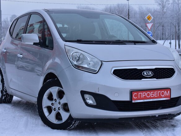 2011 Kia Venga I, серебристый
