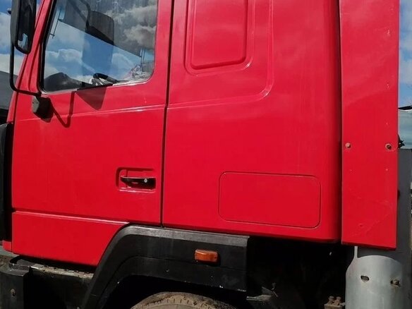 2004 МАЗ 5440, красный, 450000 рублей - вид 4