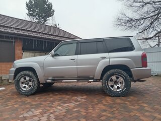 2007 Nissan Patrol V (Y61) Рестайлинг, серебристый, 1650000 рублей, вид 5