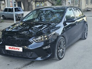 2018 Kia Ceed III, чёрный, 1800000 рублей, вид 3