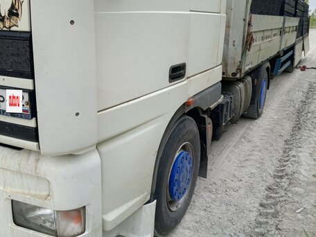 1997 DAF 95XF, белый, 1050000 рублей, вид 1
