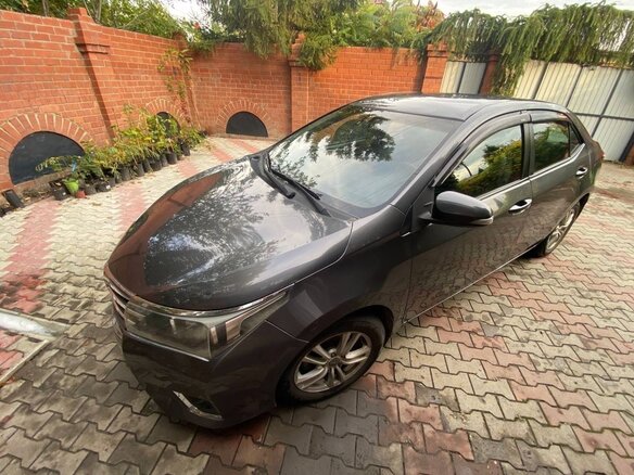 2014 Toyota Corolla XI (E160, E170, E180), серый, 1050000 рублей - вид 20