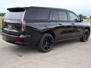 2022 Cadillac Escalade ESV V, чёрный, 16711760 рублей, вид 4