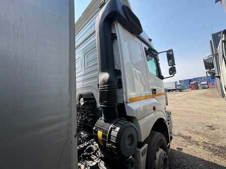 2020 КамАЗ 4308, белый, 2420000 рублей, вид 3