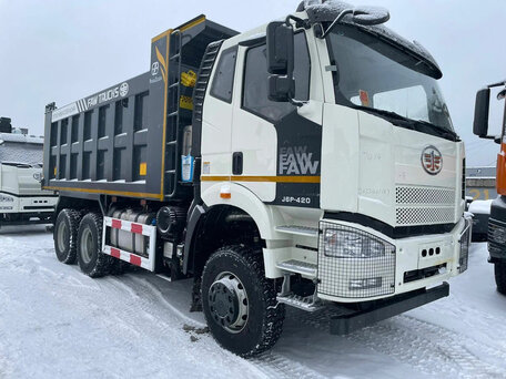 2023 FAW J6 CA3250, белый, 8299000 рублей, вид 3