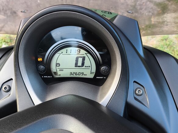2019 Yamaha NMAX, чёрный, 250000 рублей - вид 10