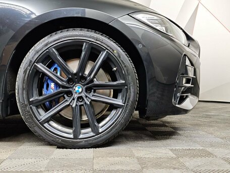 2021 BMW 4 серии 420i G22, G23, G26, чёрный, 3999999 рублей, вид 4