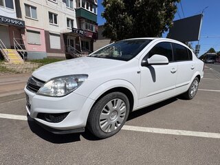 2014 Opel Astra H Рестайлинг, белый, 680000 рублей, вид 2