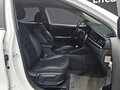 2021 Kia Niro I Рестайлинг, белый, 1600000 рублей - вид 9