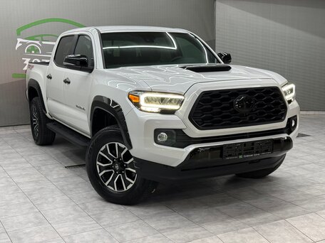Toyota Tacoma III