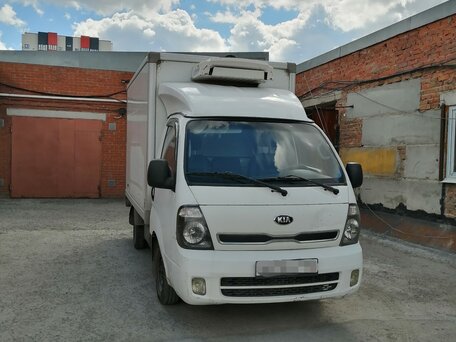 2014 Kia Bongo, белый, 1270000 рублей, вид 1