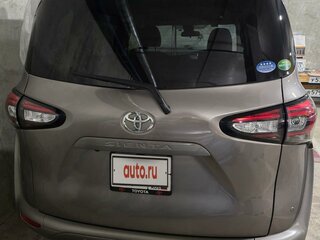 2020 Toyota Sienta II Рестайлинг, бежевый, 2250000 рублей, вид 5