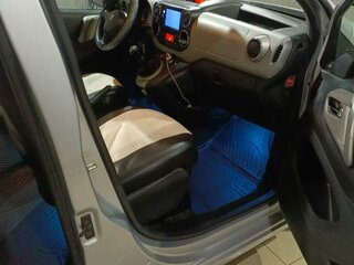 2012 Peugeot Partner II Рестайлинг, серебристый, 750000 рублей, вид 4
