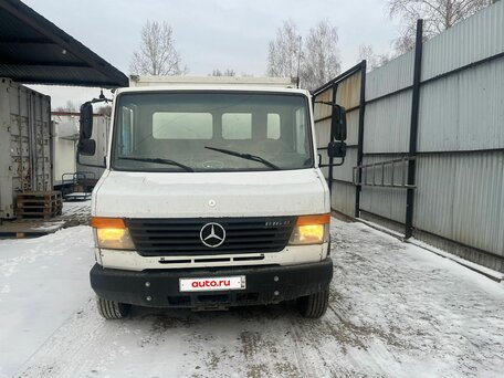 2007 Mercedes-Benz Vario, белый, 1700000 рублей, вид 1