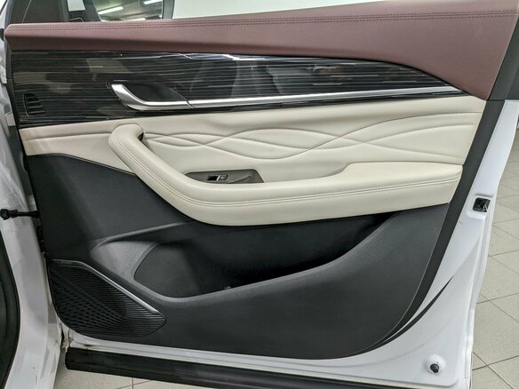 2024 Geely Monjaro I, белый - вид 19