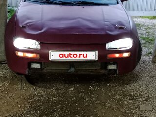 1996 Mazda 323 V (BA), красный, 120000 рублей, вид 1