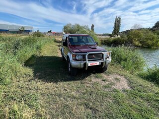 1996 Mitsubishi Pajero II, красный, 250000 рублей, вид 3