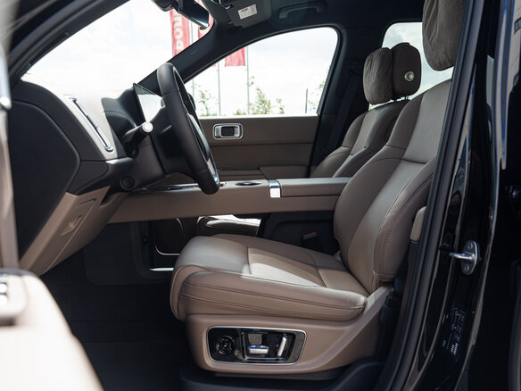 2025 Li Auto (Lixiang) L9 52.3 kWh I Рестайлинг, чёрный - вид 7