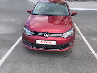 2011 Volkswagen Polo V, красный, 620000 рублей, вид 1