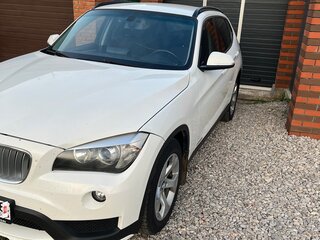 2013 BMW X1 20i I (E84) Рестайлинг, белый, 1285000 рублей, вид 1