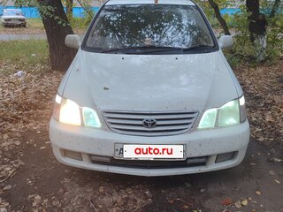 1998 Toyota Gaia, белый, 510000 рублей, вид 1