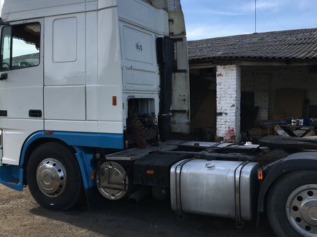 2000 DAF 95XF, белый, 2750000 рублей, вид 5