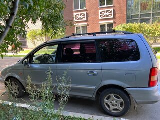 2000 Hyundai Trajet I, голубой, 350000 рублей, вид 5