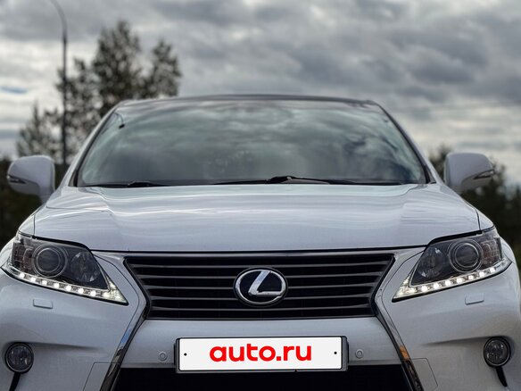 2015 Lexus RX 350 III Рестайлинг, белый, 2500000 рублей - вид 2