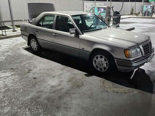 1992 Mercedes-Benz E-Класс 320 I (W124), серый, 1300000 рублей, вид 3