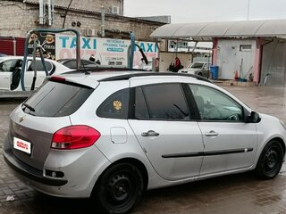 2010 Renault Clio III Рестайлинг, серебристый, 400000 рублей, вид 5