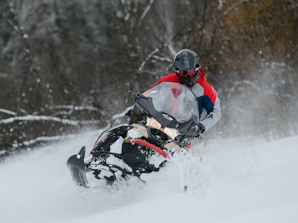 2025 AODES (Odes) Snowcross 1000, бежевый, 999000 рублей