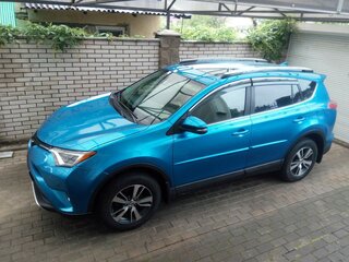 2017 Toyota RAV4 IV (XA40) Рестайлинг, синий, 1640000 рублей, вид 5