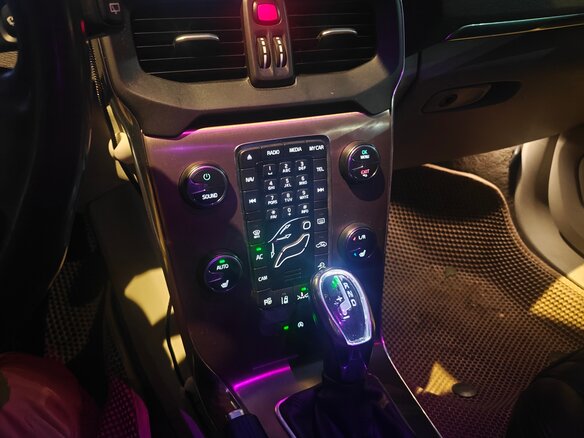 2013 Volvo V40 Cross Country I, золотистый - вид 20