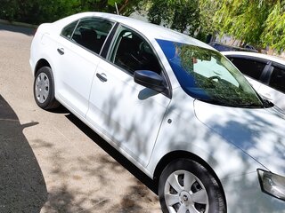 2017 Skoda Rapid I, белый, 850000 рублей, вид 3