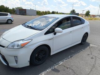 2015 Toyota Prius III Рестайлинг (XW30), белый, 1351000 рублей, вид 3