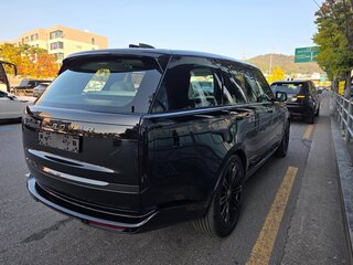 2022 Land Rover Range Rover IV Рестайлинг, чёрный, 10440000 рублей, вид 3