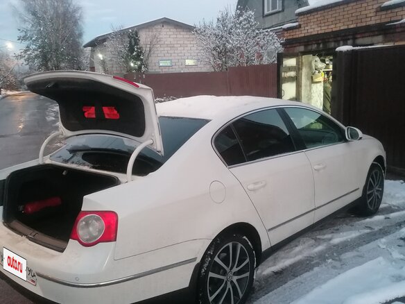 2008 Volkswagen Passat B6, белый, 740000 рублей - вид 10