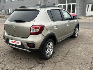 2017 Renault Sandero Stepway II, бежевый, 700000 рублей, вид 5