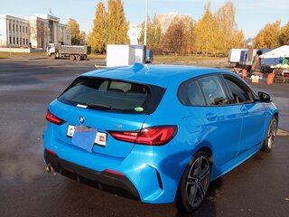 2019 BMW 1 серии 118i III (F40), голубой, 1850000 рублей, вид 5