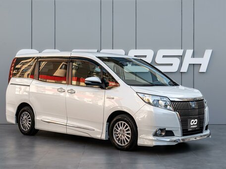 Toyota Esquire I