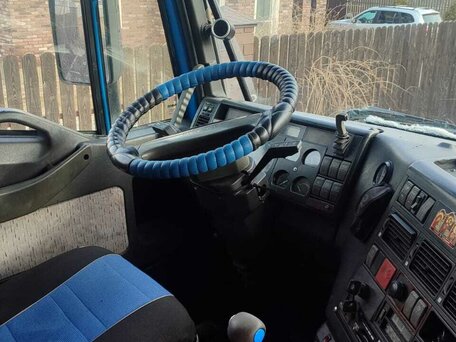 1998 Iveco EuroStar, синий, 750000 рублей, вид 5