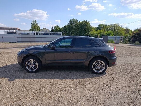2017 Porsche Macan I, серый, 3200000 рублей - вид 9