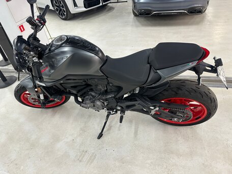 2022 Ducati Monster 937, серый, 800000 рублей, вид 4