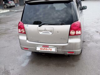 2002 Mitsubishi Dion I, серый, 390000 рублей, вид 4