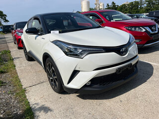 2018 Toyota C-HR I, белый, 2400000 рублей, вид 1