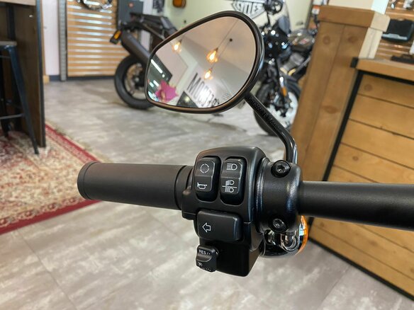 2024 Harley-Davidson Fat Bob, чёрный, 3100000 рублей - вид 7