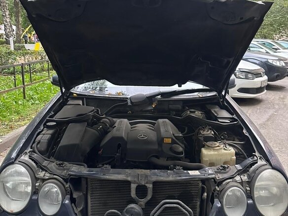 2000 Mercedes-Benz E-Класс 240 II (W210, S210) Рестайлинг, синий, 250000 рублей - вид 15