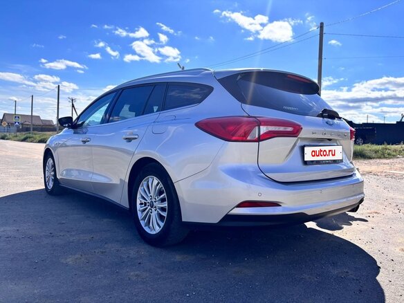 2019 Ford Focus IV, серебристый, 1410000 рублей - вид 6