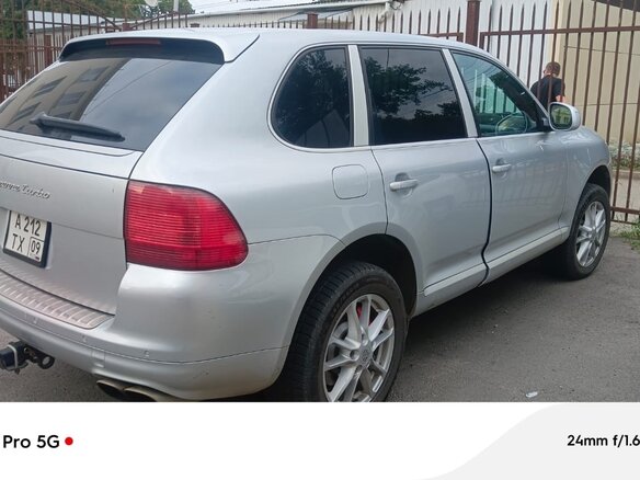 2004 Porsche Cayenne Turbo I (955), серый, 900000 рублей - вид 3